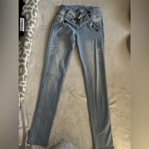 Blue colombian jeans